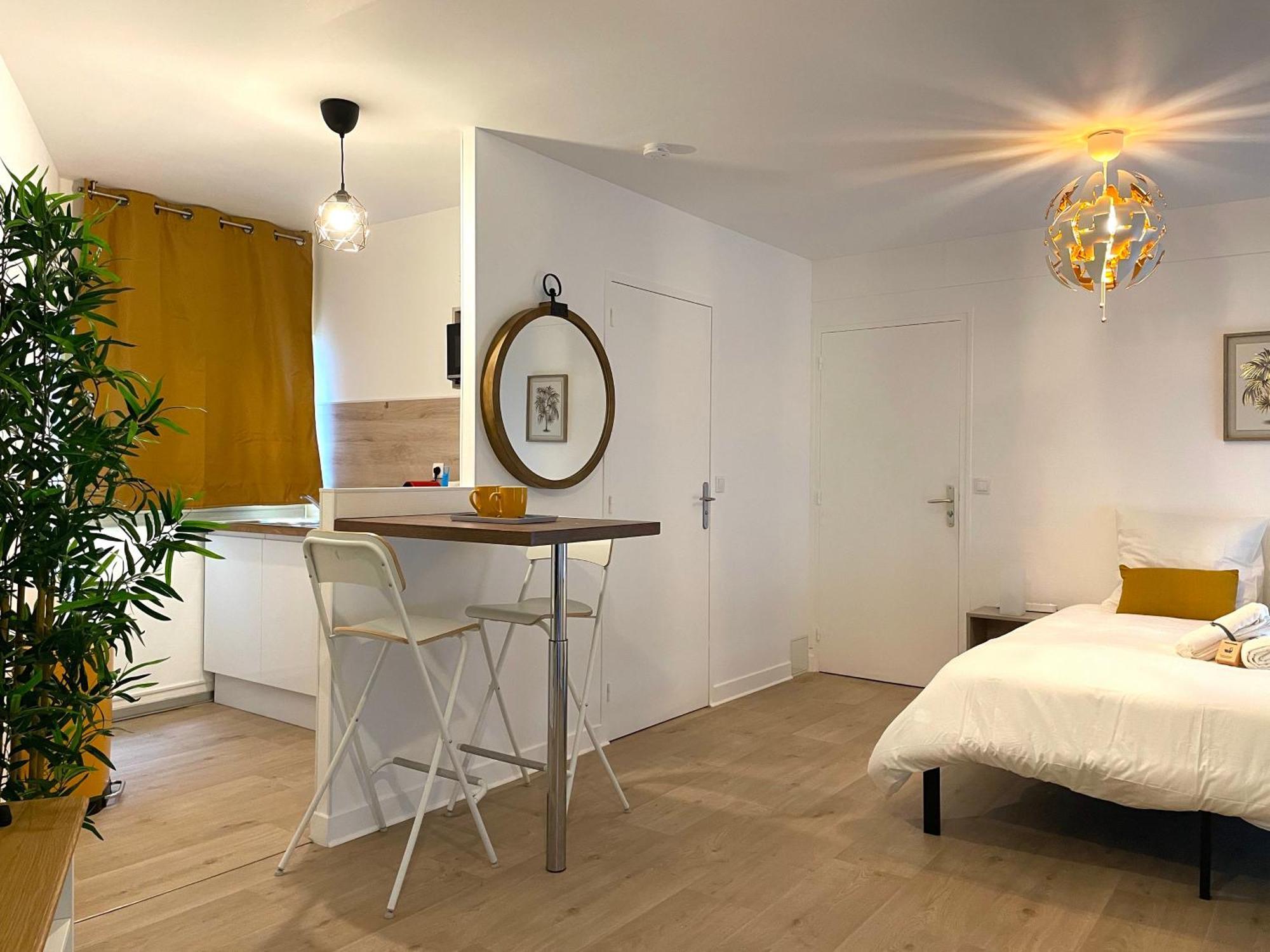Les Entrepreneurs - Appartements Neufs Et Spacieux, Proche Rer C Et Aeroport Orly Моранжи Экстерьер фото